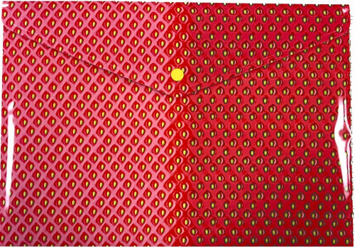 Mape-aploksne ar spiedpogu A4 PP 180µm "Strawberry" 35250
